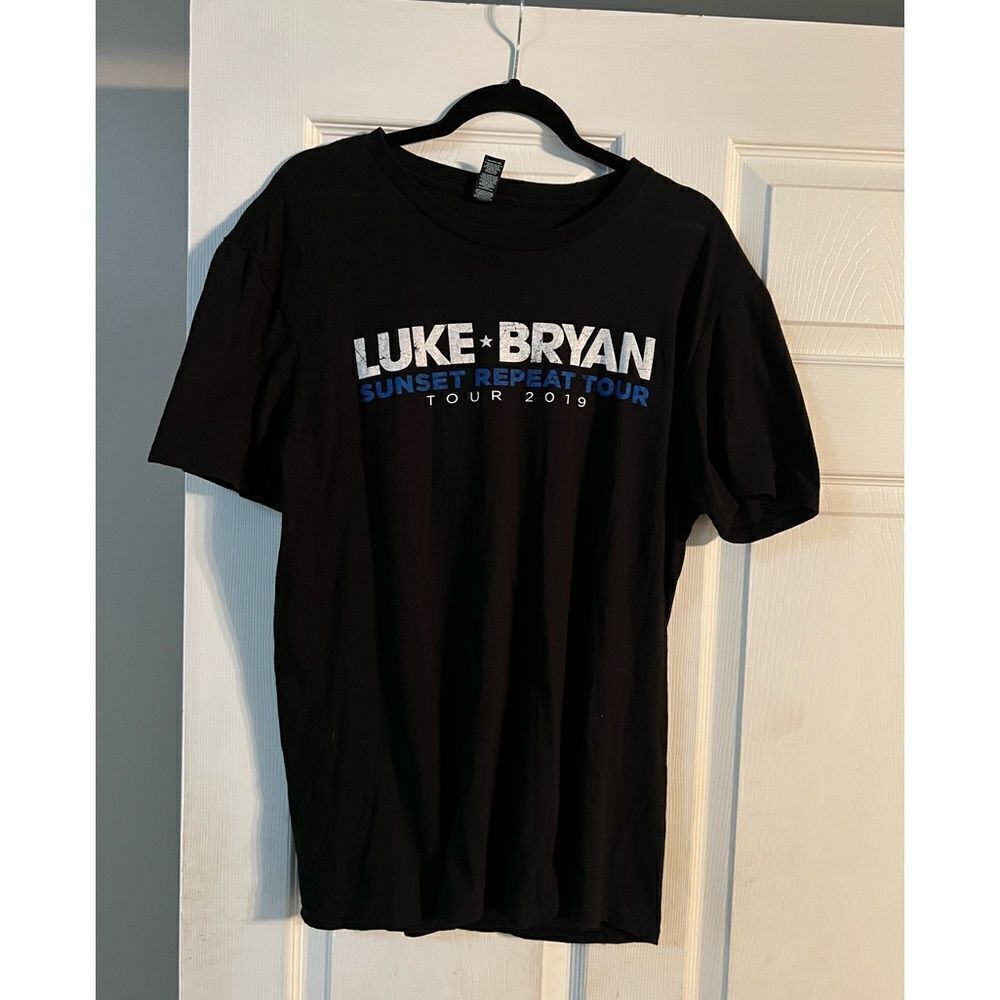 Luke Bryan 2019 Sunset Repeat Tour T-Shirt